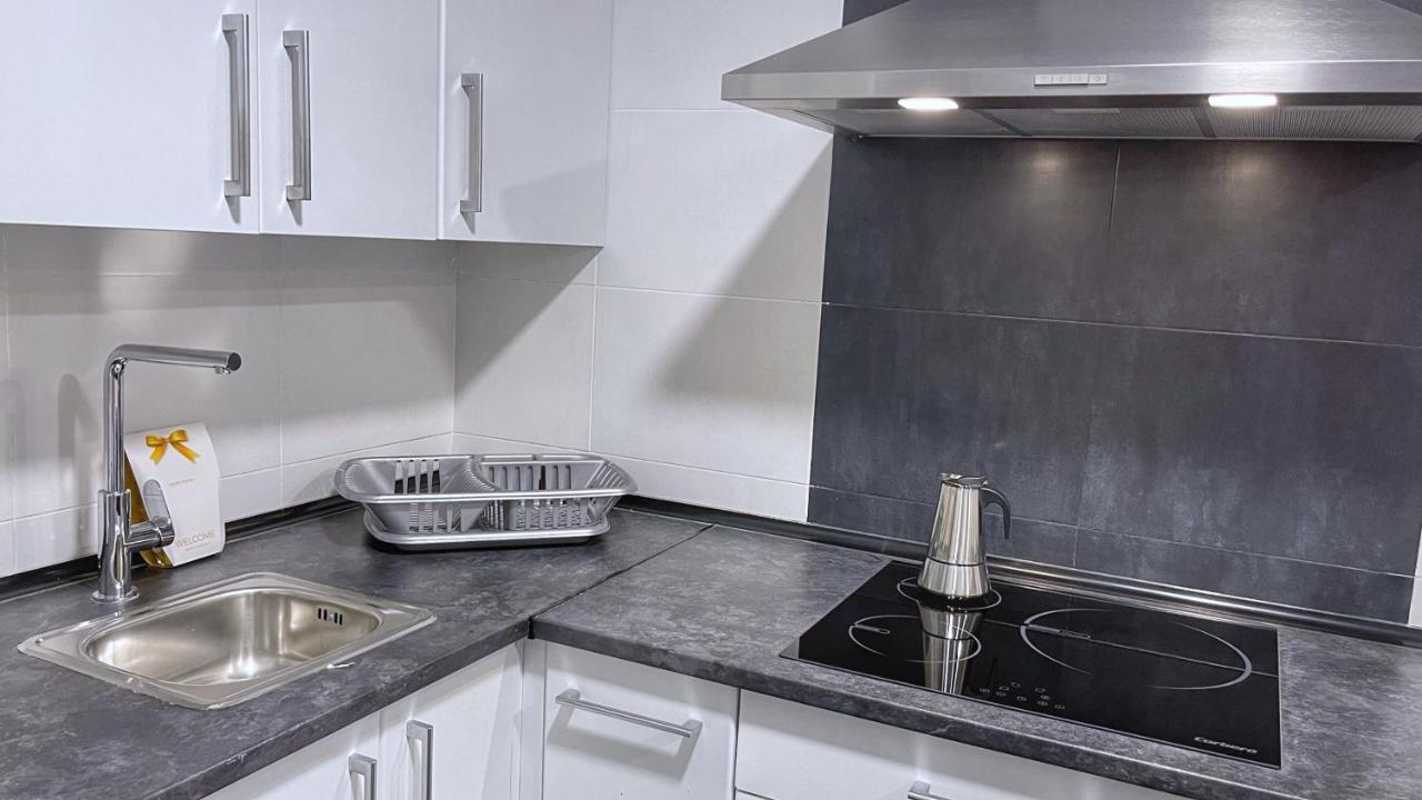Apartamento Urban flat reformado con escritorio trabajo y wifi Bilbao Exterior foto