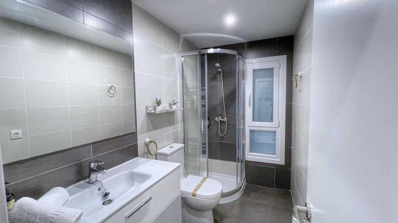 Apartamento Urban flat reformado con escritorio trabajo y wifi Bilbao Exterior foto