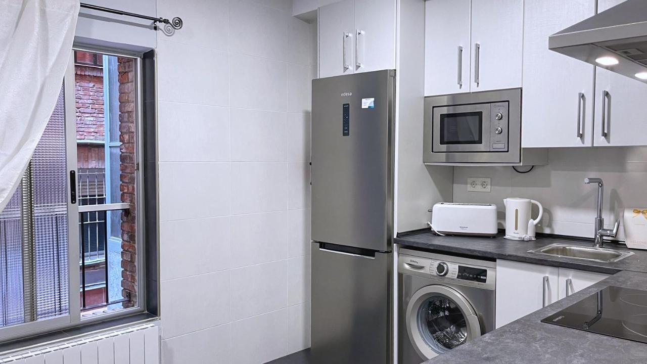 Apartamento Urban flat reformado con escritorio trabajo y wifi Bilbao Exterior foto